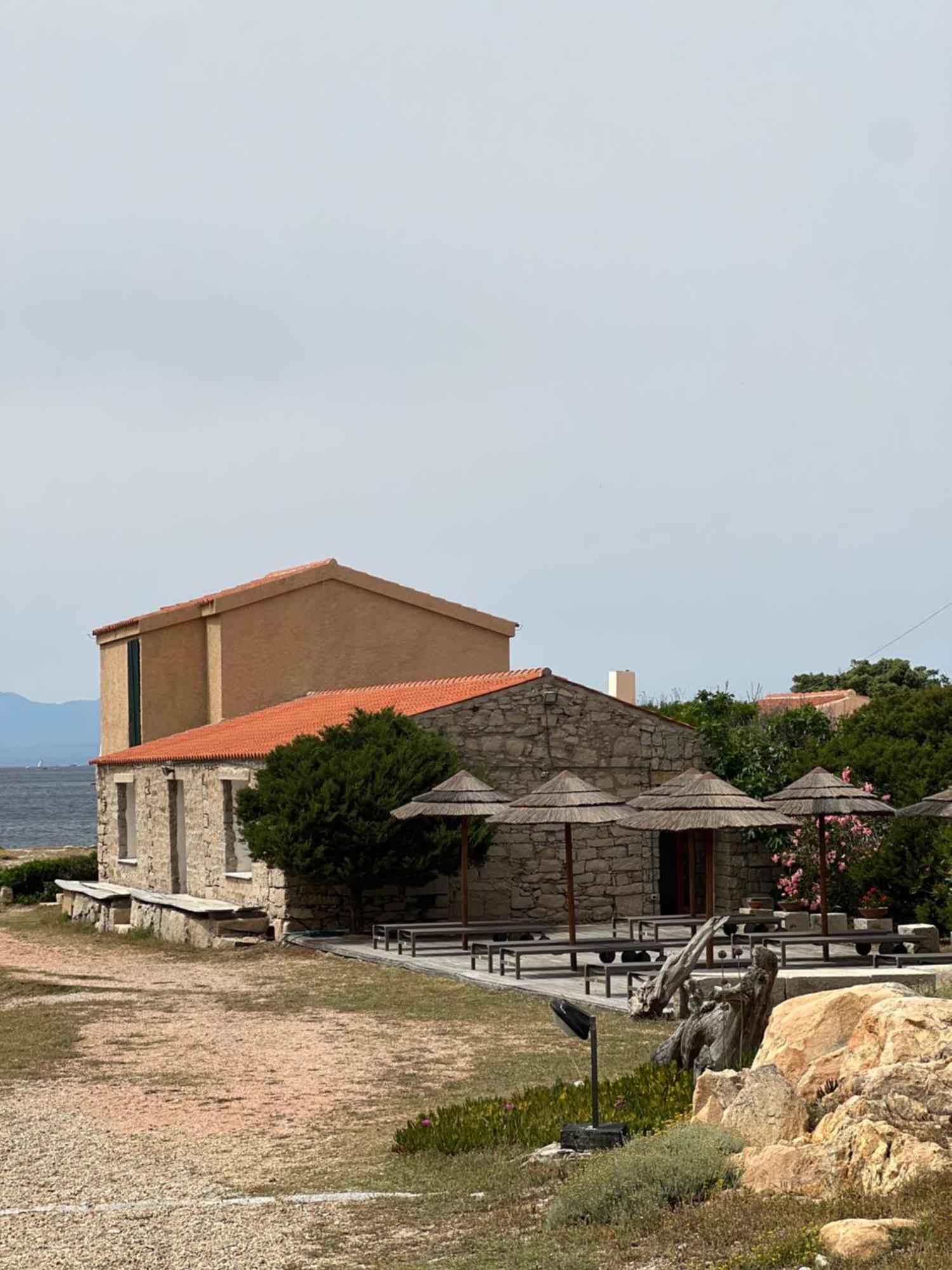 Splendida casetta al mare La Maddalena  Esterno foto